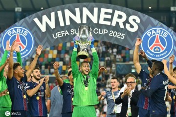 舍瓦利耶首秀扑点助巴黎6比5胜热刺夺冠</title>
        
    <title>舍瓦利耶首秀扑点助巴黎6比5胜热刺夺冠