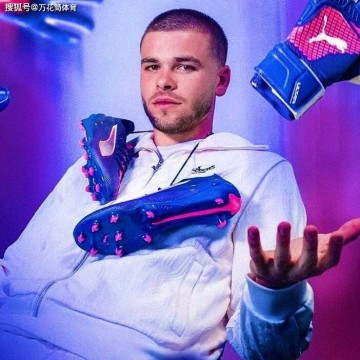 大巴黎未雨绸缪！新法国门神将成为首签，为多纳鲁马离队做准备