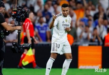 无私让点！26岁姆巴佩升华成皇马真领袖：10场砍14球西甲第1杀神