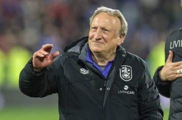 沃诺克：卡迪夫城19年因切尔西的越位进球降级，我到死都会记得