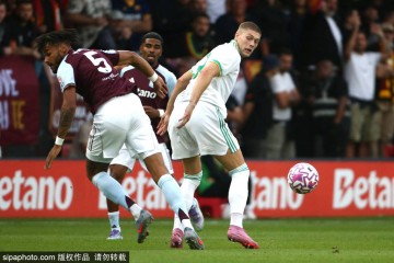 多夫比克租借加盟比利亚雷亚尔：重返西甲的契机与罗马的战术调整