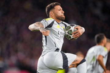 2-0，37岁曼城旧将奥塔门迪率队完胜法甲劲旅，晋级欧冠正赛在望