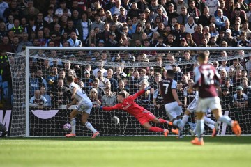 法甲神剧本：莫雷拉补时绝杀！帕尼切利9场8球难救主