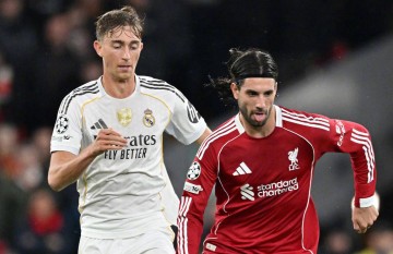 利物浦1-0皇马，姆维贝无功而返，西甲霸主连胜告终