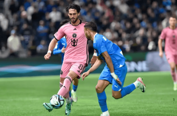 欧冠对决：布兰主场挑战萨尔茨堡，争夺小组出线关键