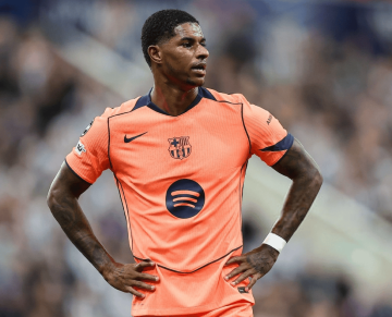 前曼联太子闪耀英伦！拉什福德双响+世界波，巴萨客场2-1纽卡斯尔