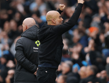 曼城3-0曼联！瓜帅妥协居功至伟，阿莫林造耻辱纪录拿阿森纳挡枪