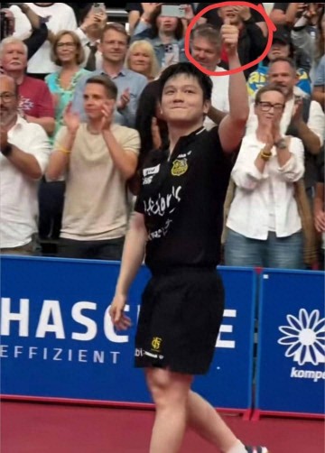 0-2到2-0！樊振东德甲先败后胜，客场两战建功获对手球迷盛赞