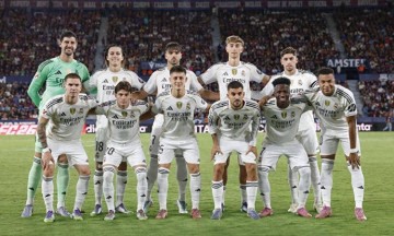 续约谈崩！维尼修斯与皇马陷入僵局，弗洛伦蒂诺或“卖人止损”